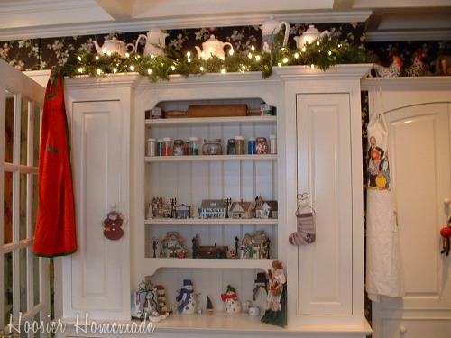 Holiday Home Tour - Hoosier Homemade