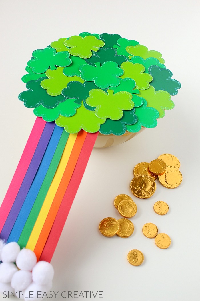 DIY Leprechaun Trap  Grey Skies & Rainbow Highs