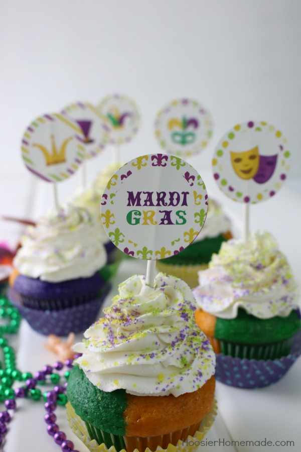 Mardi Gras Cupcakes with Free Printables - Hoosier Homemade