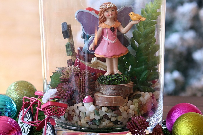 Miniature Fairy Garden: Gift in a Jar