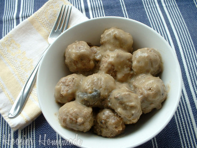 Weekly Menu Plan ~ Meatballs in Gravy - Hoosier Homemade