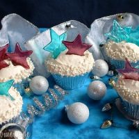 New Year’s Cupcakes with Champagne Buttercream Frosting