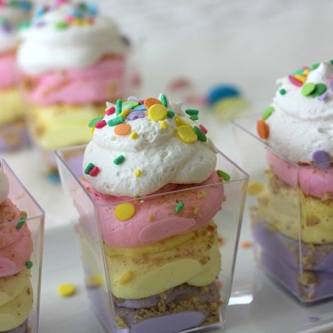 No Bake Cheesecake Recipe in glasses