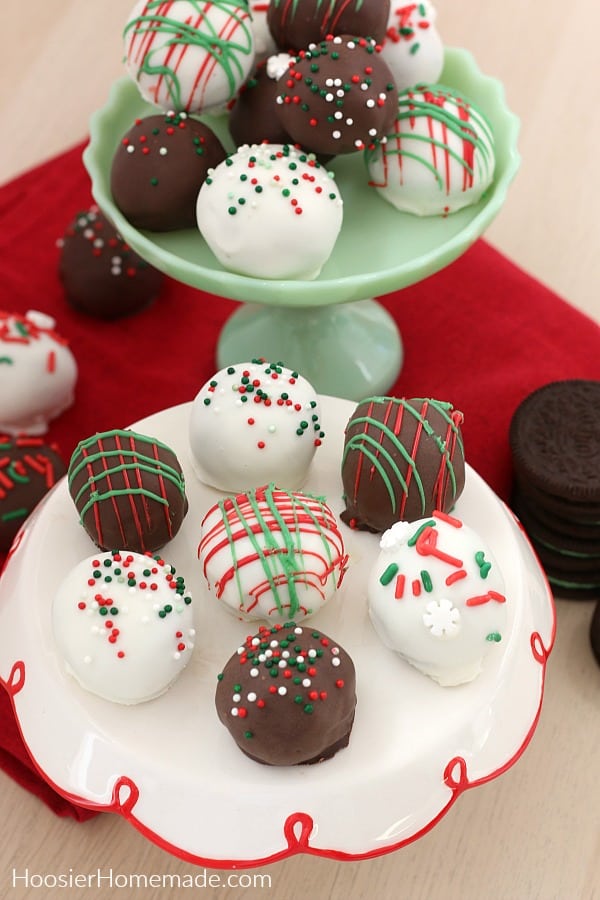 Oreo Balls on cake stands