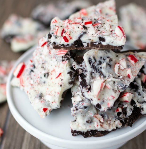 Oreo Peppermint Bark: Homemade Holiday Inspiration