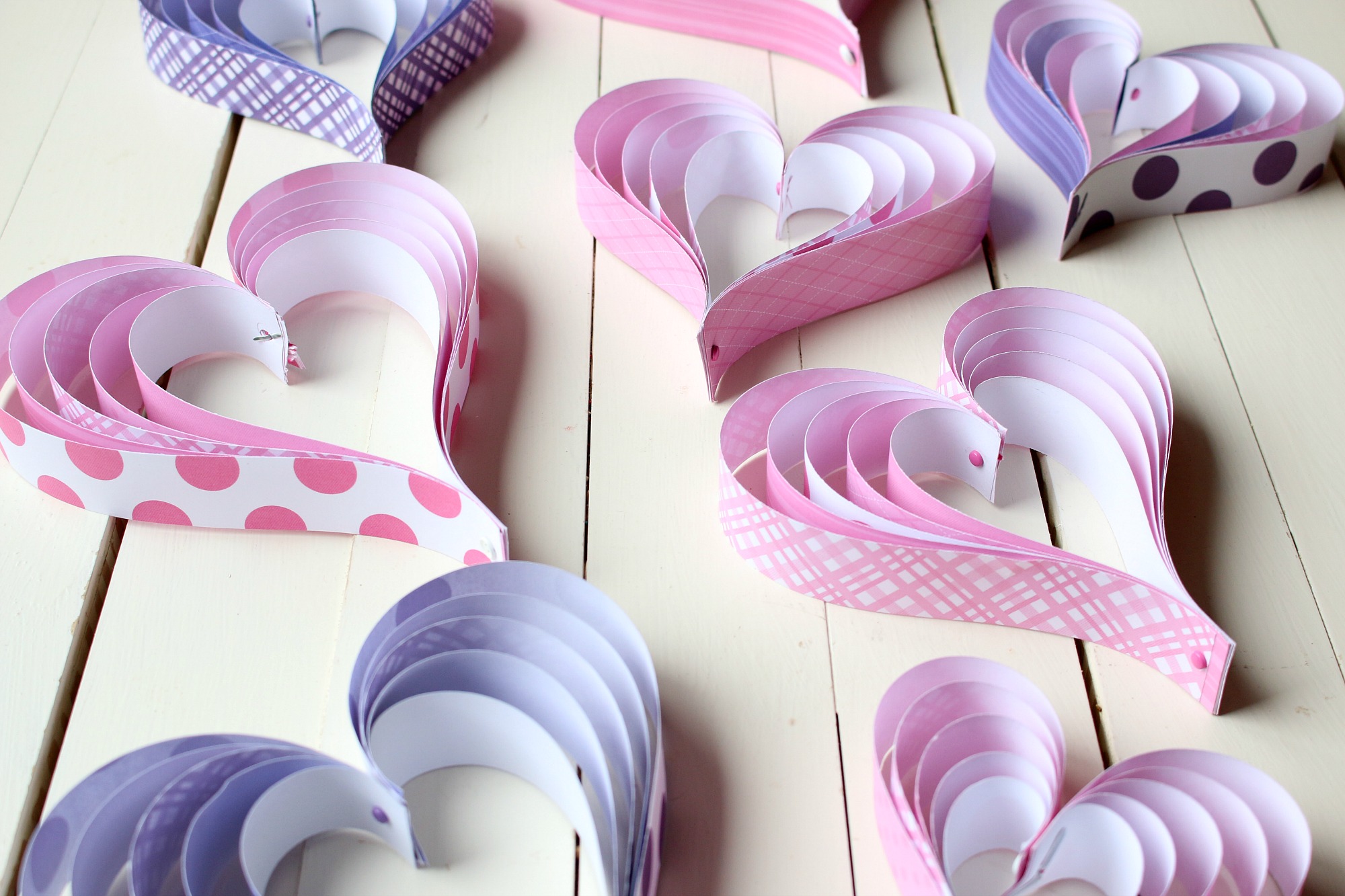 How to make Paper Hearts - Hoosier Homemade