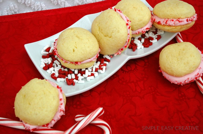 Peppermint Whoopie Pies