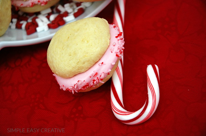 Peppermint Whoopie Pies