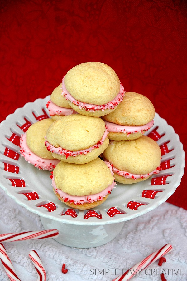 Peppermint Whoopie Pies