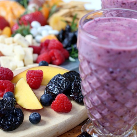 Healthy Fruit Smoothies with Prunes