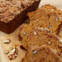 Pumpkin Bread with Streusel Topping