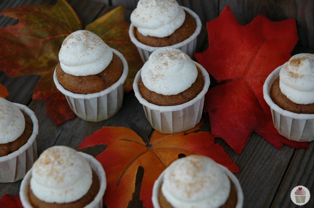 Pumpkin Pie Cupcake Bites