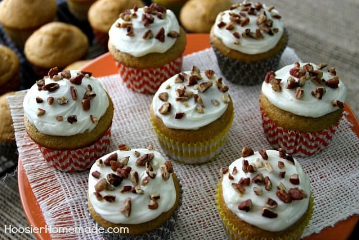 Pumpkin Pie Spice Cupcakes with Cream Cheese Frosting