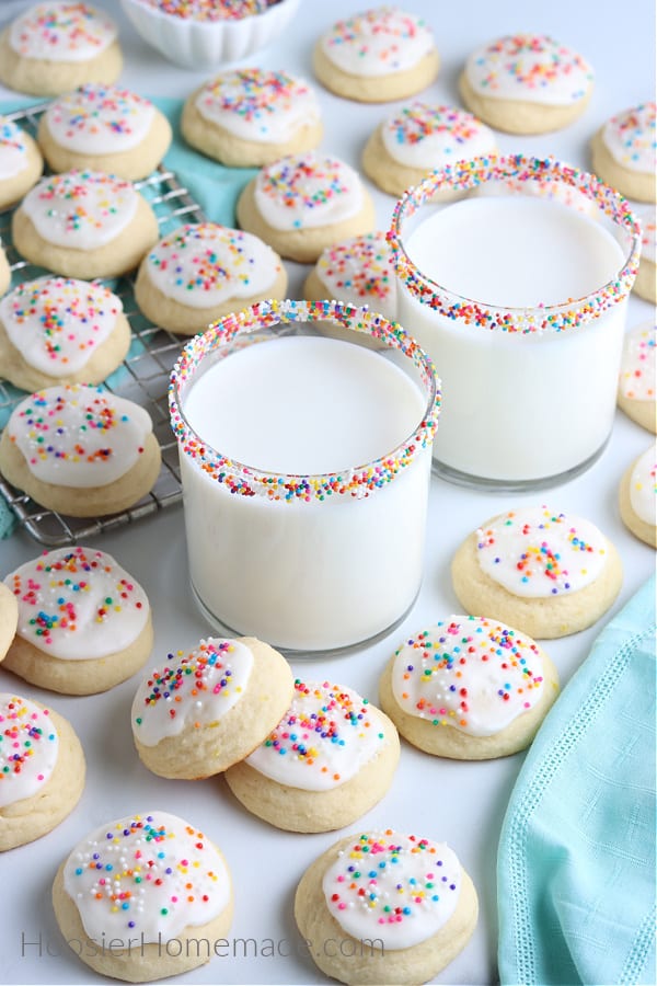 ricotta cookies with sprinkles and milk 