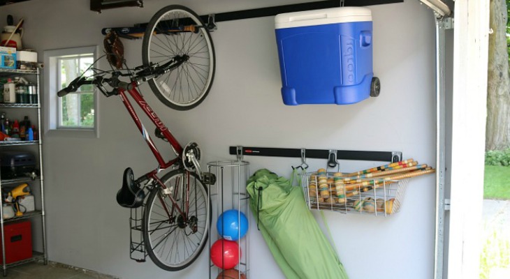 How to Organize a Garage: Creating Zones