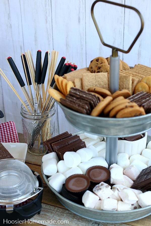 Tray with S'mores Bar ingredients