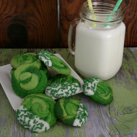 St. Patrick’s Day Cookies {Sugar Cookie Recipe}