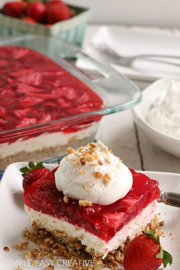 old fashioned strawberry pretzel salad