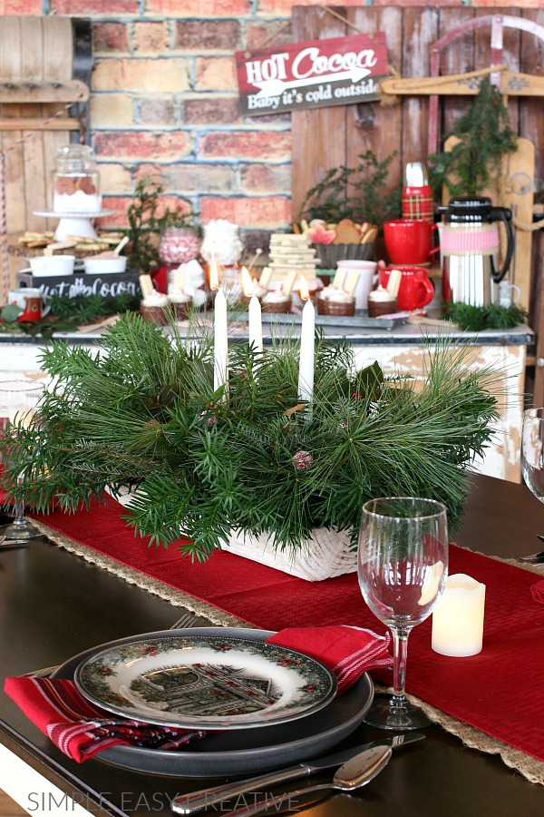 how to make a christmas centerpiece for the table