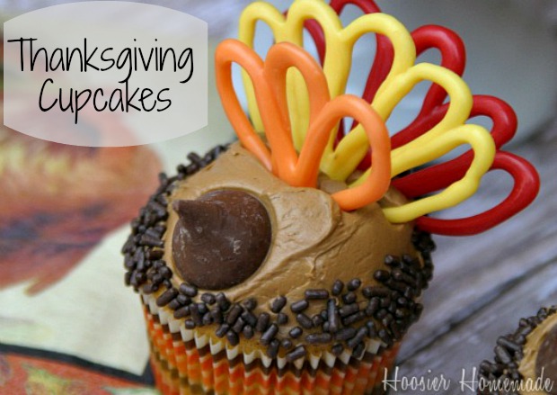 Thanksgiving Cupcakes: Pilgrims and Indians - Hoosier Homemade