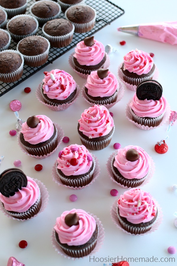 Valentine's Day Cupcakes - Hoosier Homemade