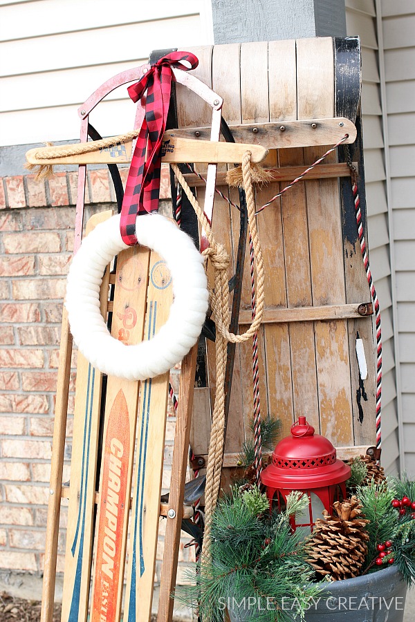 DIY Wreath with Ribbon