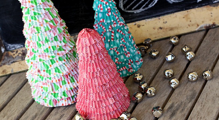 Cupcake Liner Christmas Tree: Holiday Inspiration