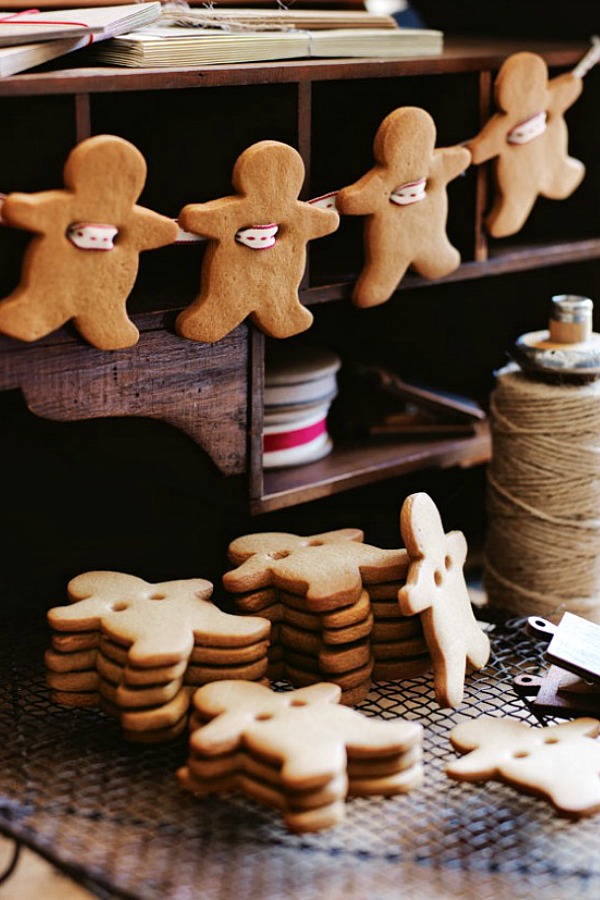 Gingerbread Men Garland