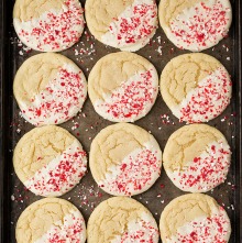 white_chocolate_dipped_peppermint_sugar_cookies4